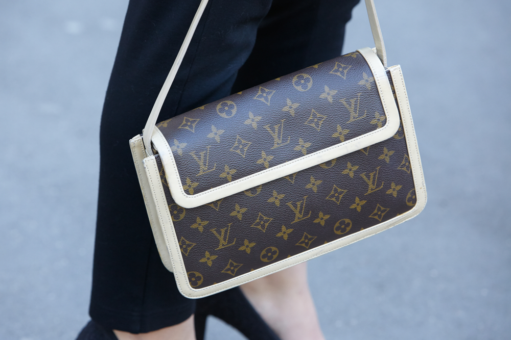 kamp Turist Integrere 4 Reasons Why Vintage Louis Vuitton is Better Than New - Harrington & Co.